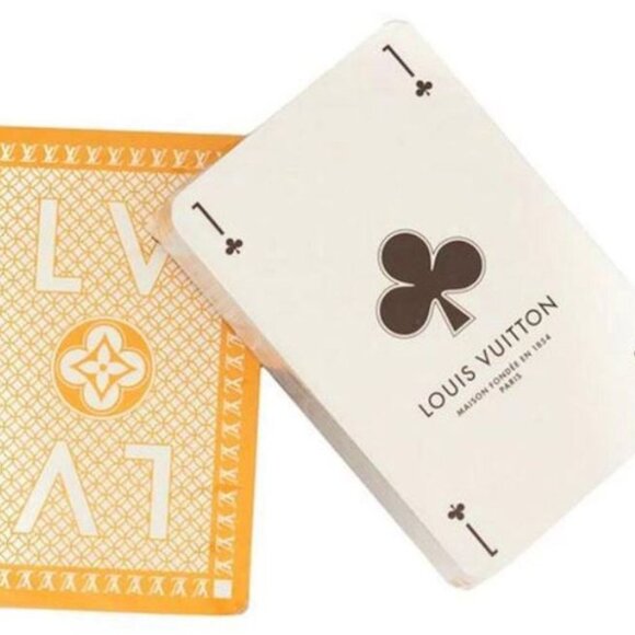 Knit black beanie hat. With a Dior emblem on front of hat COA shown in pictures. - Picture 6 of 6